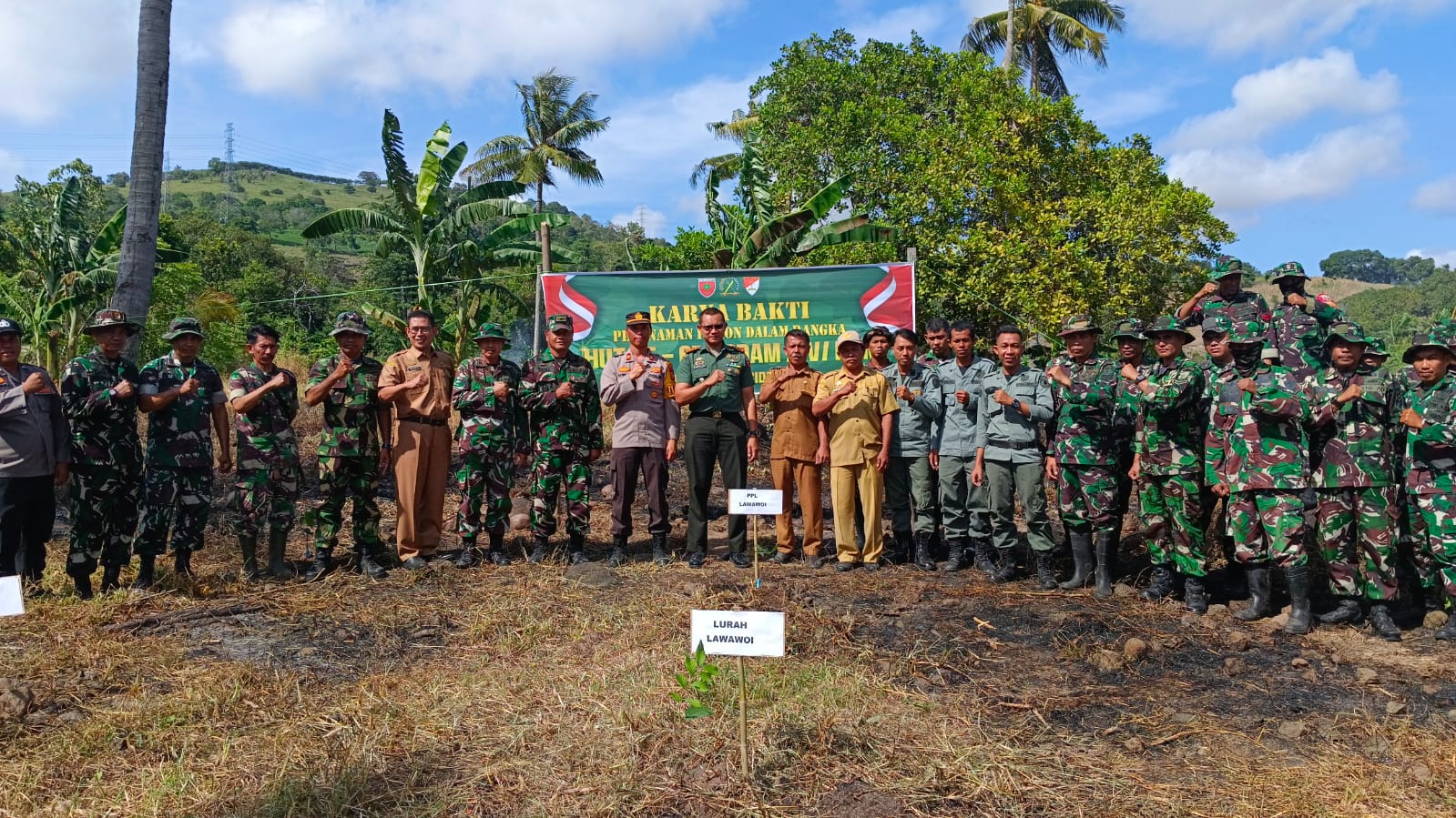 SAMBUT HUT KODAM XIV/HASANUDDIN KE-67 KODIM 1420/SIDRAP GELAR PENGHIJAUAN.